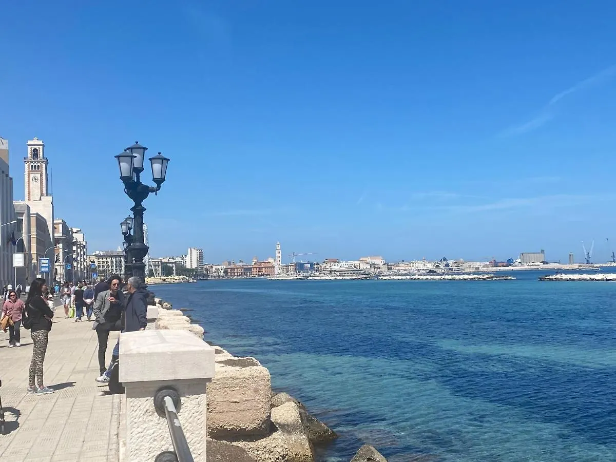 Dimora Mare Daire Bari 0*,